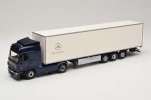 Mercedes Actros 1044 Modrá Minichamps 1:43 B66000604 Kov