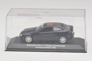Mercedes C-Class Sportscoupe CL203 Blue Metallic Bundespressball Minichamps 1:43 MB010 Diecast – obrázok 4 z 5