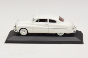 Mercury Monterey Biela Minichamps 1:43 400082401 Kov