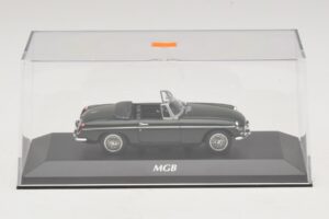 MG MGB Mk1 Zelený Maxichamps 1:43 940131031 Kov – obrázok 4 z 5