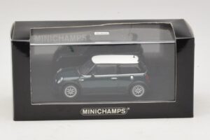 Mini Cooper One R50 Aero Green S Bielou Strechou Minichamps 1:43 MINI011 Kov – obrázok 5 z 5
