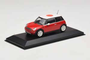 Mini Cooper One R50 Červený S Japonskou Vlajkou Minichamps 1:43 MINI034 Kov – obrázok 2 z 5