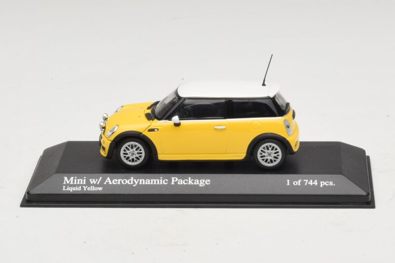 Mini Cooper One R50 s Aero Balíkom Žltý Minichamps 1:43 Mini Cooper One R50 s Aero Balíkom Žltý Minichamps 1:43 431138274 Diecast