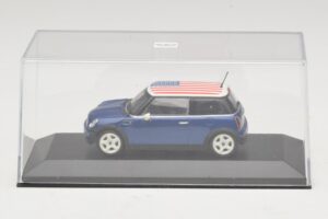 Mini Cooper S R53 Modrý S Americkou Vlajkou Minichamps 1:43 MINI014 Kov – obrázok 4 z 5
