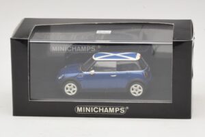 Mini Cooper S R53 Modrý So Škótskou Vlajkou Minichamps 1:43 MINI016 Kov – obrázok 5 z 5