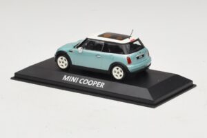 Mini Cooper S R53 Svetlomodrý Metalický S Panoramatickou Strechou Minichamps 1:43 MINI018 Diecast – obrázok 3 z 4