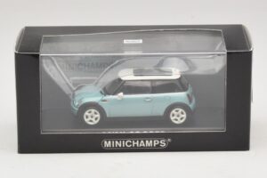 Mini Cooper S R53 Svetlomodrý Metalický S Panoramatickou Strechou Minichamps 1:43 MINI018 Diecast – obrázok 4 z 4