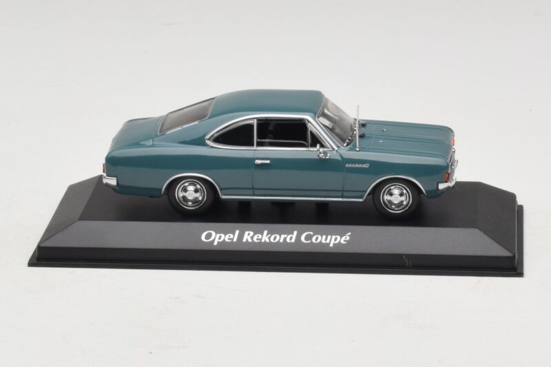 Opel Rekord C Kupé Modrý Maxichamps 1:43 940046121 Diecast