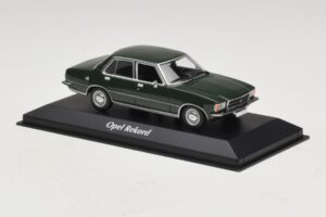 Opel Rekord D Tmavozelený Maxichamps 1:43 940044001 Diecast – obrázok 3 z 5