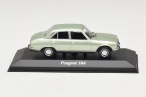 Peugeot 504 Svetlo Zelená Metalíza Maxichamps 1:43 Peugeot 504 Svetlo Zelená Metalíza Maxichamps 1:43 940112501 Kov
