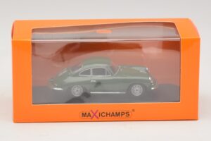 Porsche 356C Carrera 2 Tmavozelený Maxichamps 1:43 940062360 Diecast – obrázok 5 z 5