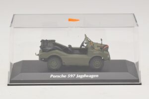 Porsche 597 Jagdwagen Olivový Maxichamps 1:43 940065300 Kov – obrázok 4 z 5
