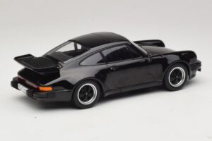 Porsche 911 930 Turbo 3.3 Čierny KK-Scale 1:18 KKDC181443 Kov – obrázok 2 z 6