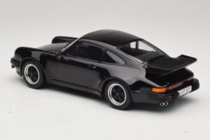 Porsche 911 930 Turbo 3.3 Čierny KK-Scale 1:18 KKDC181443 Kov – obrázok 5 z 6