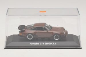 Porsche 911 930 Turbo 3.3 Hnedý Maxichamps 1:43 940069001 Kov – obrázok 4 z 5