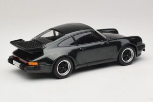 Porsche 911 930 Turbo 3.3 Tmavo Zelená Metalíza KK-Scale 1:18 KKDC181441 Kov – obrázok 2 z 6