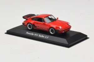 Porsche 911 930 Turbo 3.3 Červený Maxichamps 1:43 940069000 Kov – obrázok 3 z 5