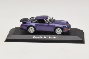 Porsche 911 964 Turbo Fialová Metalíza Maxichamps 1:43 940069100 Kov