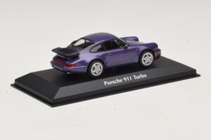Porsche 911 964 Turbo Fialová Metalíza Maxichamps 1:43 940069100 Kov – obrázok 2 z 5