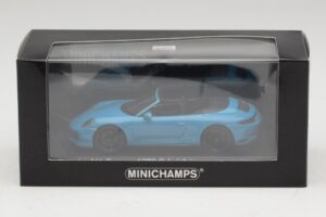 Porsche 911 991.1 Carrera 4 GTS Kabriolet Modrý Minichamps 1:43 410067332 Kov – obrázok 5 z 5