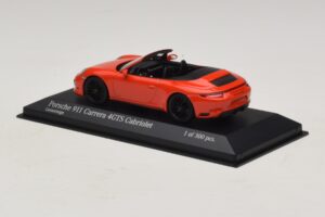 Porsche 911 991.1 Carrera 4 GTS Kabriolet Oranžový Minichamps 1:43 410067331 Kov – obrázok 3 z 5