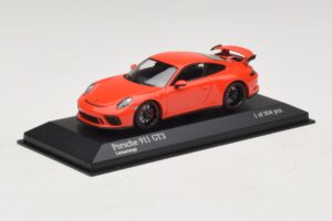 Porsche 911 991.1 GT3 Oranžový Minichamps 1:43 410066024 Kov – obrázok 2 z 5