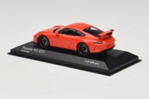 Porsche 911 991.1 GT3 Oranžový Minichamps 1:43 410066024 Kov – obrázok 3 z 5