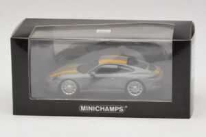 Porsche 911 991.1 R Šedý Minichamps 1:43 410066232 Diecast – obrázok 5 z 5