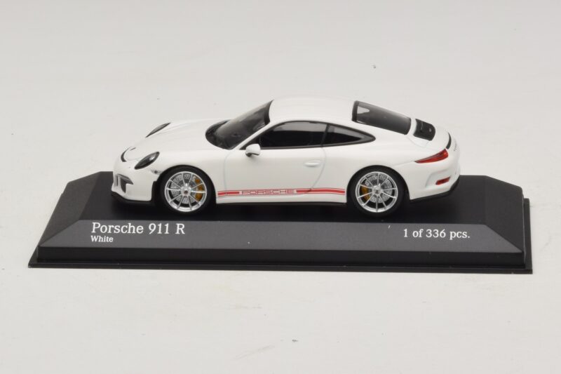 Porsche 911 991.1 R Biely Minichamps 1:43 410066221 Kov