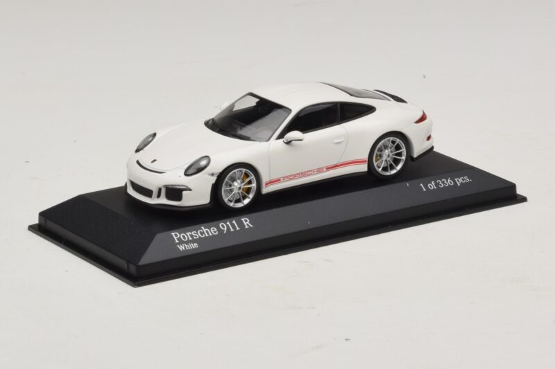 Porsche 911 991.1 R Biely S Červenými Pruhmi Minichamps 1:43 410066220 Diecast