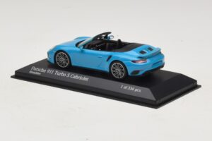 Porsche 911 991.1 Turbo S Kabriolet Modrý Minichamps 1:43 410067182 Diecast – obrázok 3 z 5