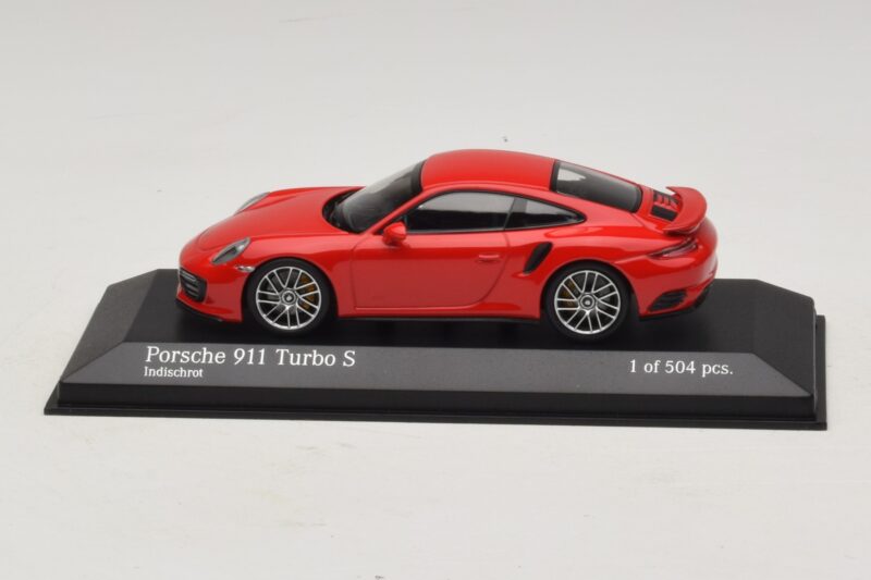 Porsche 911 991.1 Turbo S Červený Minichamps 1:43 410067170 Diecast
