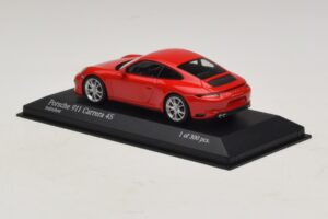 Porsche 911 991.2 Carrera 4S Červený Minichamps 1:43 410067240 Kov – obrázok 3 z 5