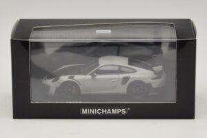 Porsche 911 991.2 GT2 RS Chalk Minichamps 1:43 410067237 Kov – obrázok 5 z 5