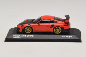 Porsche 911 991.2 GT2 RS Oranžový Minichamps 1:43 410067229 Kov