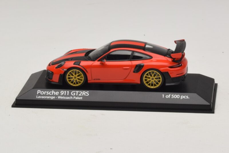 Porsche 911 991.2 GT2 RS Weissach Package Oranžový Minichamps 1:43 410067224 Kov