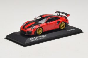 Porsche 911 991.2 GT2 RS Weissach Package Červený Minichamps 1:43 410067221 Diecast – obrázok 2 z 5