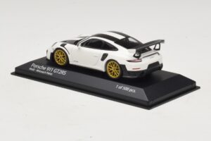 Porsche 911 991.2 GT2 RS Weissach Package Biely Minichamps 1:43 410067222 Diecast – obrázok 3 z 5