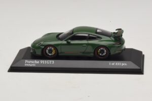 Porsche 911 991.2 GT3 Zelený Minichamps 1:43 410066028 Kov