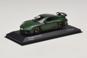 Porsche 911 991.2 GT3 Zelený Minichamps 1:43 410066028 Kov – obrázok 2 z 5