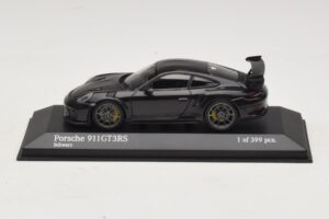 Porsche 911 991.2 GT3 RS Čierny Minichamps 1:43 410067021 Kov