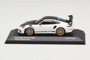 Porsche 911 991.2 GT3 RS Biely S Weissach Package Minichamps 1:43 410067022 Diecast