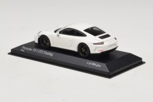 Porsche 911 991.2 GT3 Touring Biely Minichamps 1:43 410067420 Kov – obrázok 3 z 5