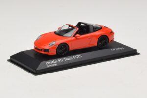 Porsche 911 991 Targa 4 GTS Oranžový Minichamps 1:43 410067341 Kov – obrázok 2 z 5