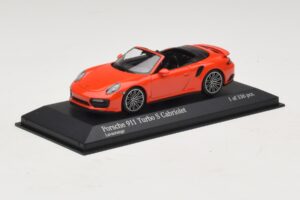 Porsche 911 991 Turbo S Kabriolet Oranžový Minichamps 1:43 410067181 Kov – obrázok 2 z 5