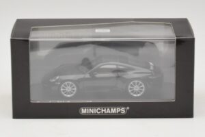 Porsche 911 992 Carrera 4S Čierna Metalíza Minichamps 1:43 410069320 Kov – obrázok 5 z 5