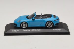 Porsche 911 992 Carrera 4S Kabriolet Modrý Minichamps 1:43 410069332 Kov