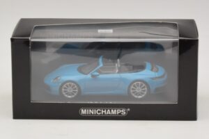 Porsche 911 992 Carrera 4S Kabriolet Modrý Minichamps 1:43 410069332 Kov – obrázok 5 z 5