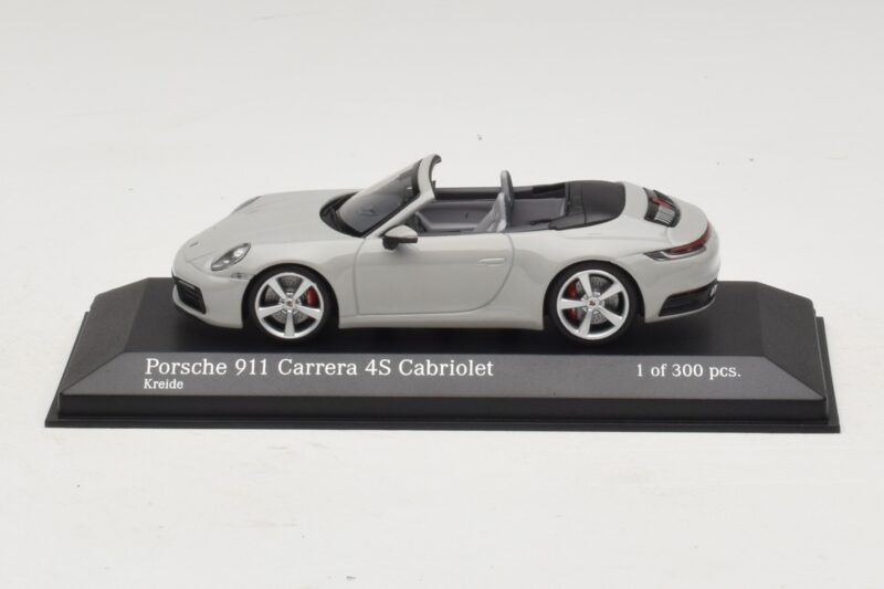 Porsche 911 992 Carrera 4S Kabriolet Šedý Minichamps 1:43 410069331 Kov