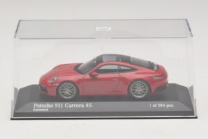 Porsche 911 992 Carrera 4S Červený Minichamps 1:43 410069321 Kov – obrázok 4 z 5